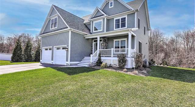 Photo of 7 Kendal Ct, Cranston, RI 02921