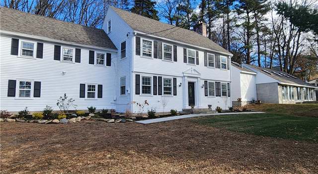 Photo of 599 Harris Ave, Woonsocket, RI 02895