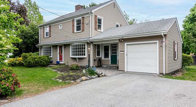Photo of 1390 New London Ave, Cranston, RI 02920