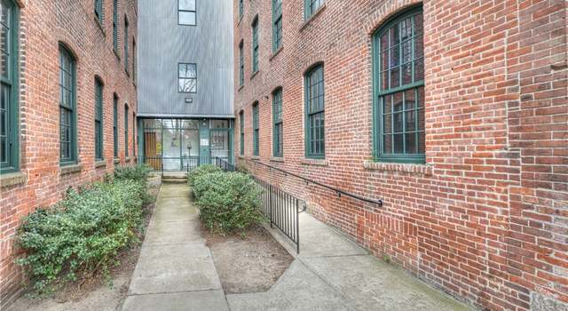 Photo of 407 Pine St #301, Providence, RI 02903
