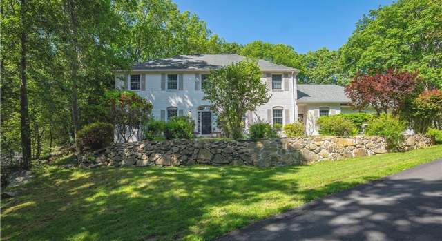 Photo of 125 Fernwood Dr, East Greenwich, RI 02818