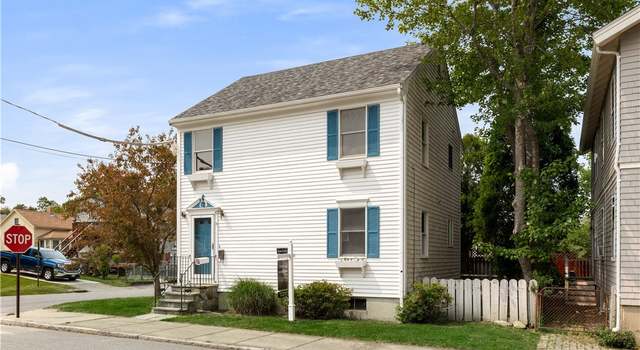 Photo of 40 Atlantic St, Newport, RI 02840
