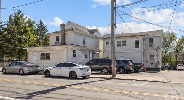 Photo of 382 384 Manton Ave, Providence, RI 02909