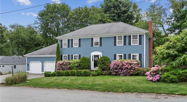 Photo of 30 Venus Dr, Warwick, RI 02818