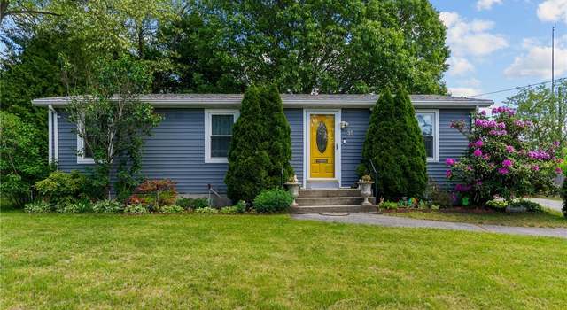 Photo of 35 Sachem Rd, East Providence, RI 02915