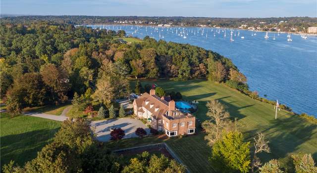 Photo of 333 Poppasquash Rd, Bristol, RI 02809