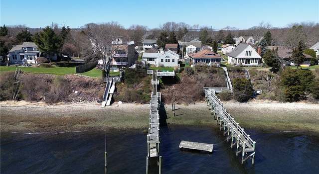 Photo of 31 Narragansett Blvd, Portsmouth, RI 02871