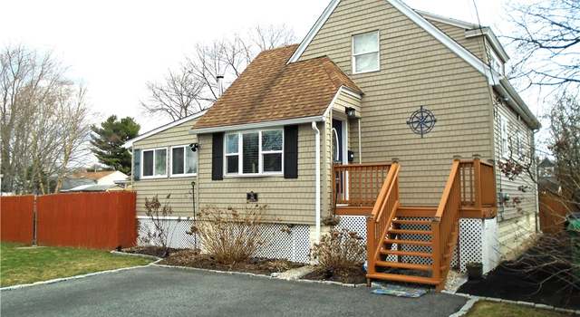 Photo of 40 Arlee St, Warwick, RI 02889