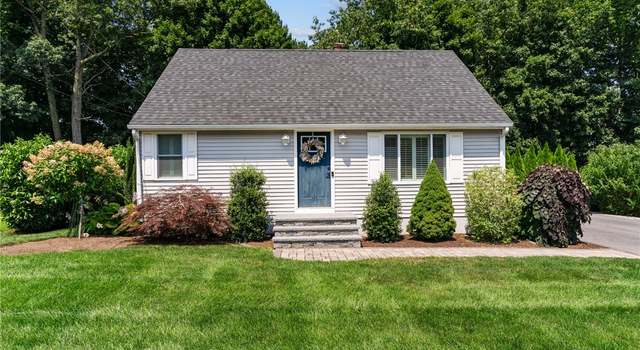 Photo of 32 Spencer Rd Rd, Smithfield, RI 02828