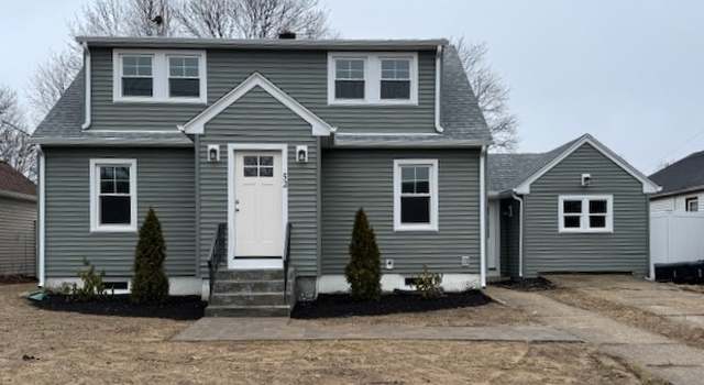 Photo of 52 Buell Ave, North Smithfield, RI 02896