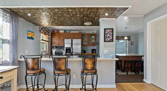 Photo of 86 A Quannacut Rd Unit A, Westerly, RI 02891