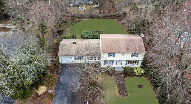 Photo of 180 Birkshire Dr, Warwick, RI 02886