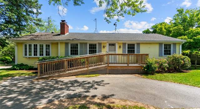 Photo of 41 Ann Ave, Portsmouth, RI 02871