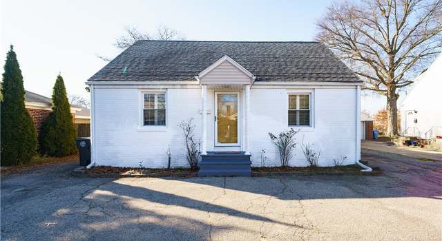 Photo of 52 Carlton St, Cranston, RI 02910