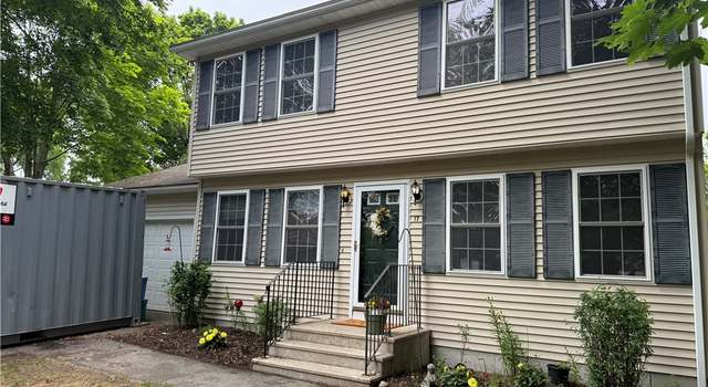 Photo of 17 Chester Ave, Warwick, RI 02889