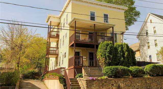 Photo of 563 Blackstone St, Woonsocket, RI 02895