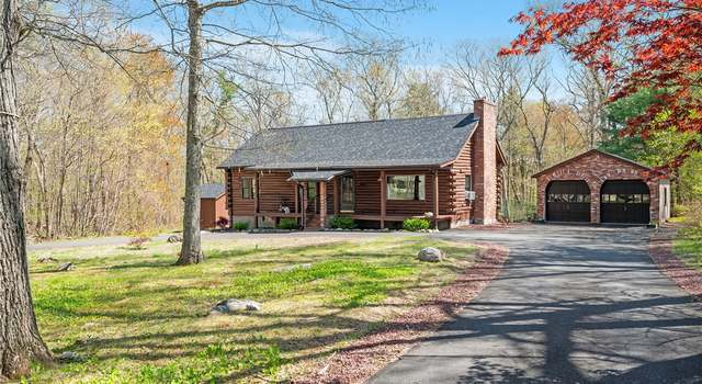 Photo of 108 Burlingame Rd, Smithfield, RI 02917