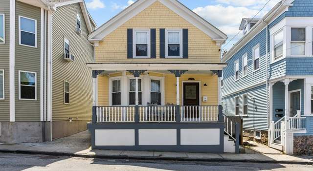 Photo of 11 Ann St, Newport, RI 02840