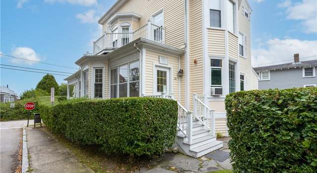 Photo of 26 Cliff Ave #4, Newport, RI 02840
