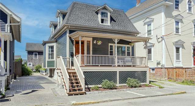 Photo of 6 Pond Ave, Newport, RI 02840