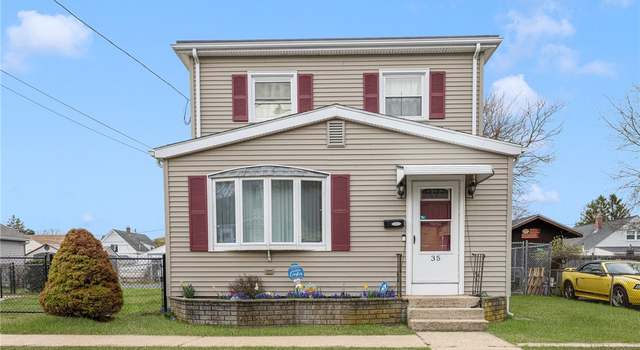 Photo of 35 Appleton St, Cranston, RI 02920