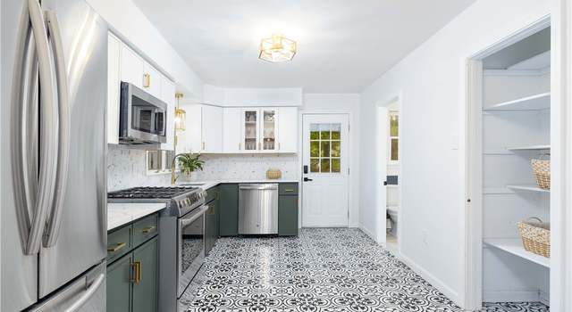 Photo of 20 Barker Ave, Warren, RI 02885