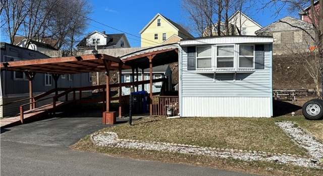 Photo of 29 Alfa Dr, Pawtucket, RI 02860