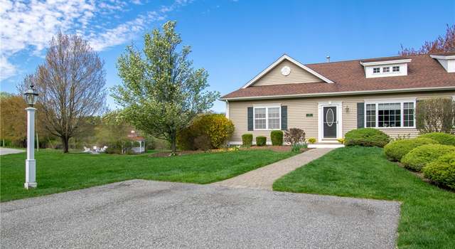 Photo of 14 Leland Point Dr #14, Portsmouth, RI 02871