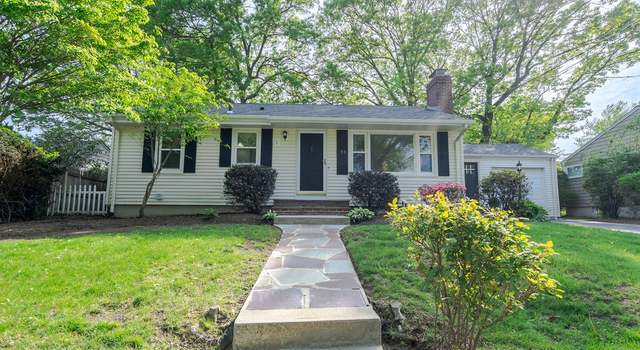 Photo of 33 Perennial Dr, Cranston, RI 02920