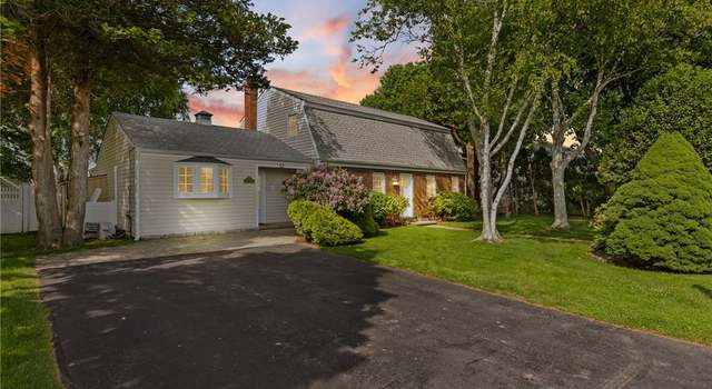 Photo of 39 Exeter Blvd, Narragansett, RI 02882