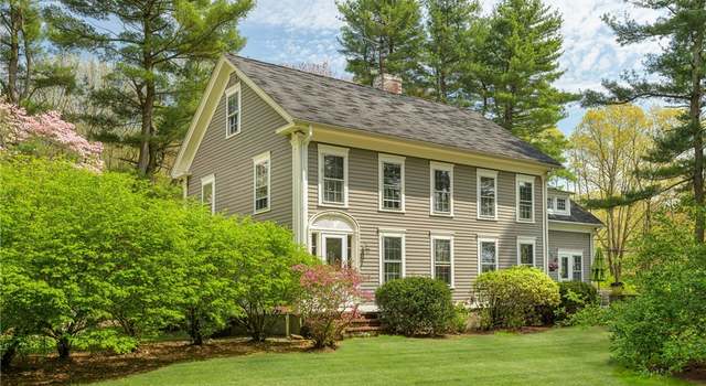 Photo of 4 Torrey Rd, Cumberland, RI 02864