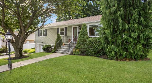 Photo of 25 Rosewood Dr, North Providence, RI 02904