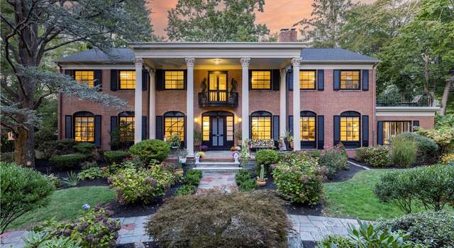 Photo of 112 Tupelo Hill Dr, Cranston, RI 02920