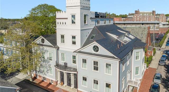 Photo of 50 School St #5, Newport, RI 02840