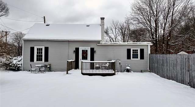 Photo of 389 Palmer Ave, Warwick, RI 02889