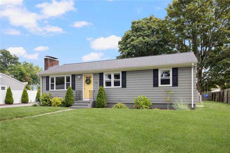 Photo of 145 Ashley St Cranston, RI 02920