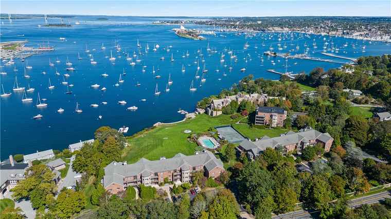 Photo of 111 Harrison Ave Unit B4 Newport, RI 02840
