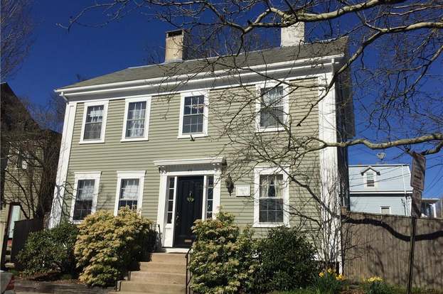 49 Farewell St Newport Ri 02840 Mls 1222032 Redfin