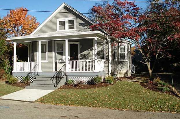 81 Ingleside Ave Cranston Ri 02905 Mls 1141038 Redfin 81 Ingleside Ave Cranston Ri 02905