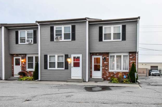 300 York Ave #9, Pawtucket, RI 02860 | MLS# 1238854 | Redfin