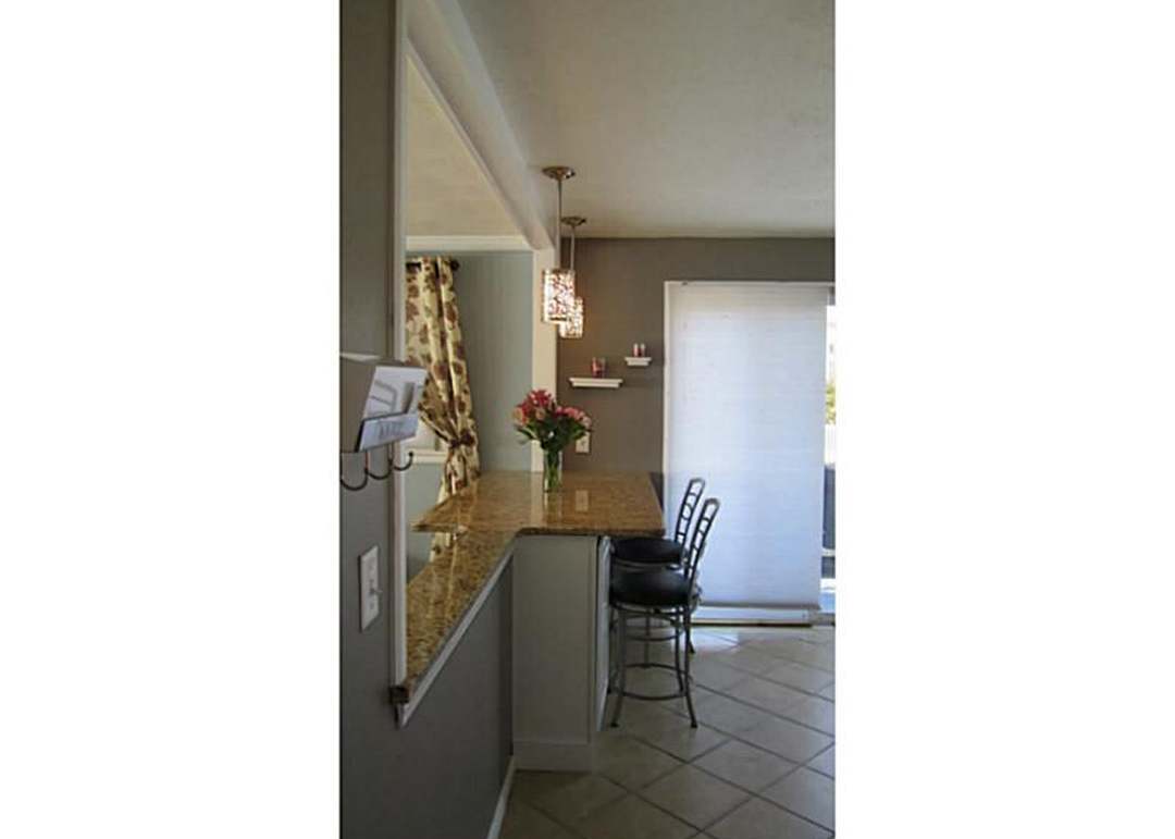 52 Ferncrest Dr, Cumberland, RI 02864