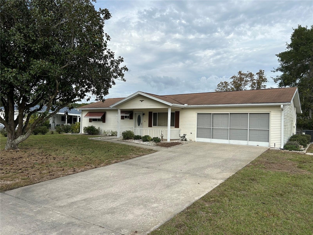 8547 SW 106th St, OCALA, FL 34481 | MLS# OM669032 | Redfin