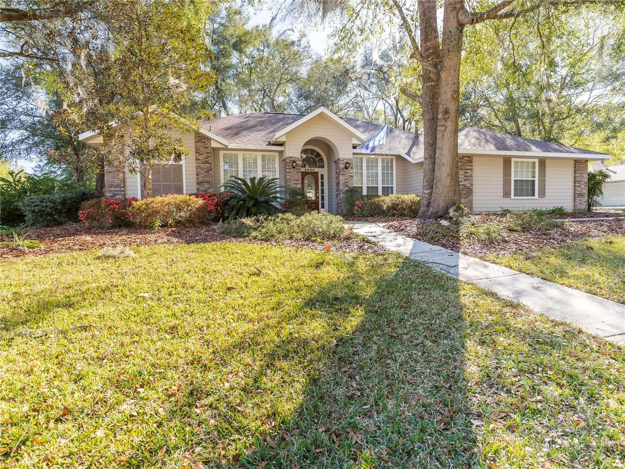8305SW16thPl