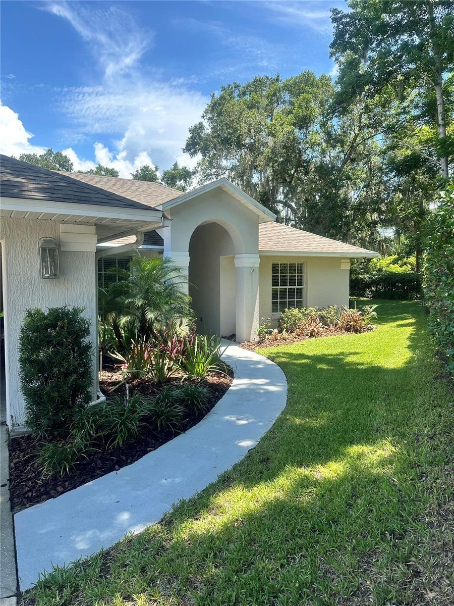 613 Huron Pl, MOUNT DORA, FL 32757 MLS G5084193 Redfin