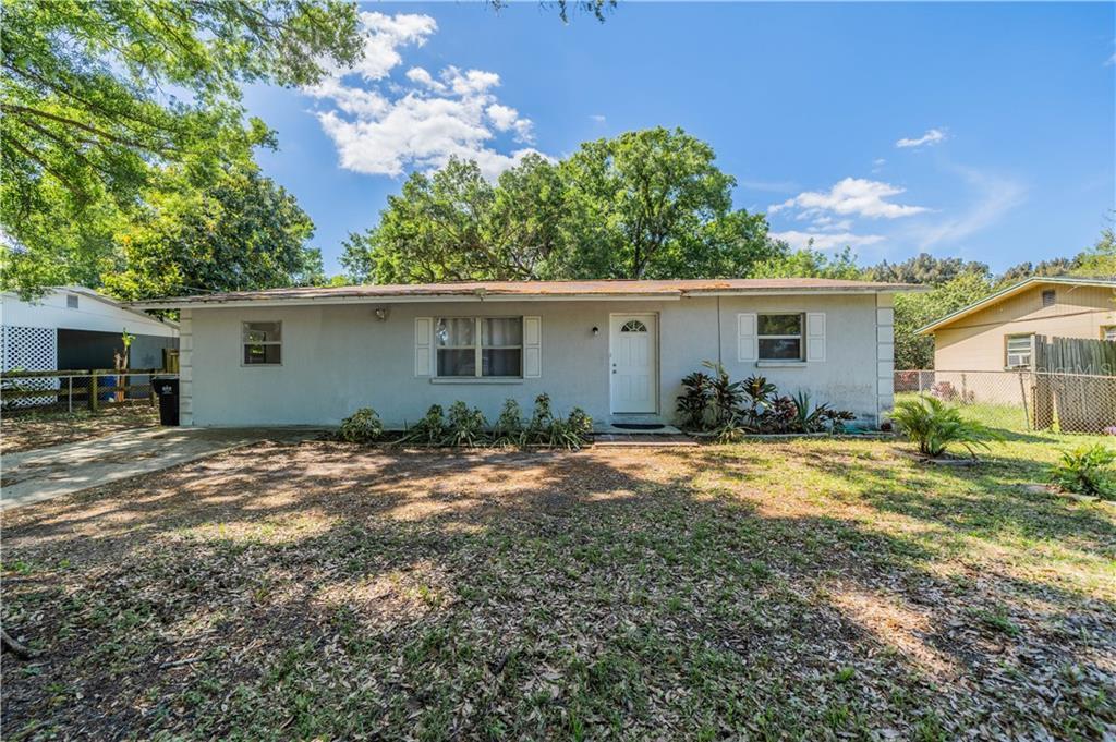 304 13th St NE, RUSKIN, FL 33570 | MLS# U8116342 | Redfin