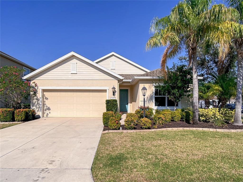 11811 Forest Park Cir, BRADENTON, FL 34211 | MLS# A4554350 | Redfin