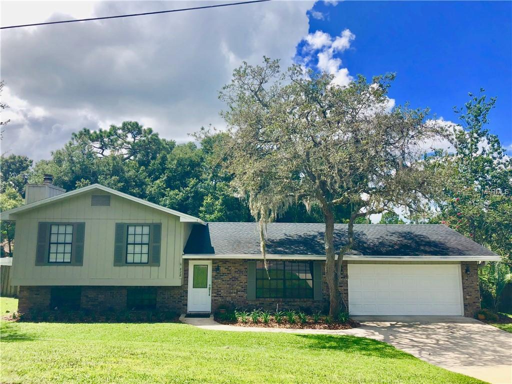 828 E Yorkshire Dr Deland Fl 32724 Mls V4902409 Redfin