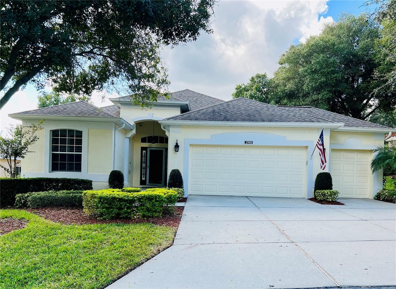 1900 Farmington Ct, CLERMONT, FL 34711 | MLS# G5075421 | Redfin