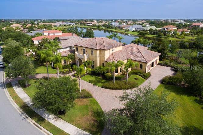 8391 catamaran circle lakewood ranch fl