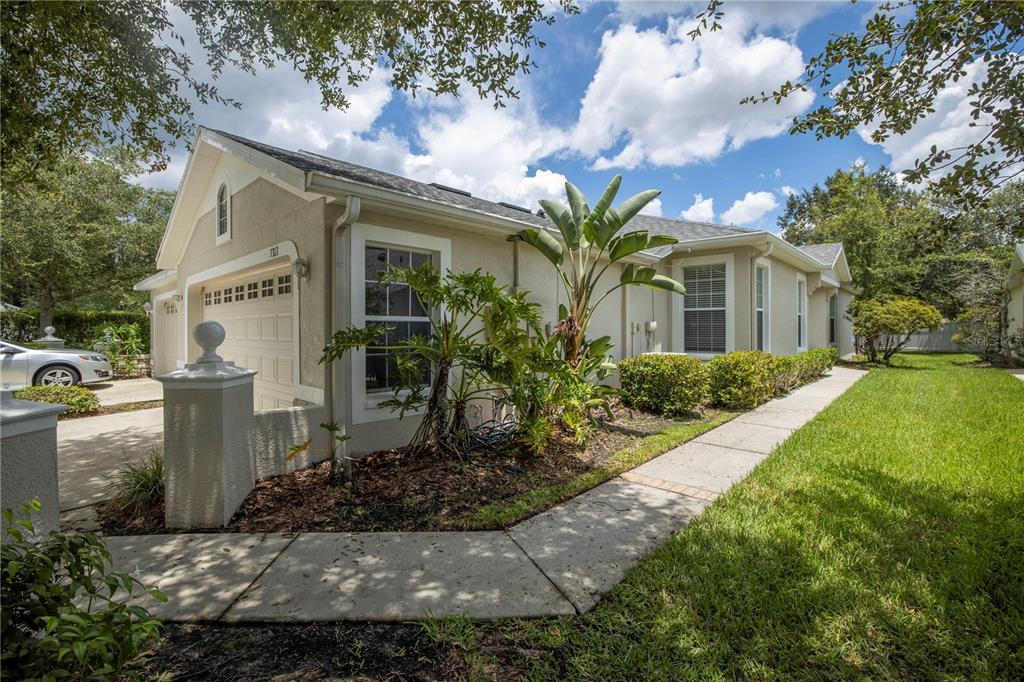 3313 Chapel Creek Cir, WESLEY CHAPEL, FL 33544 | MLS# U8148492 | Redfin